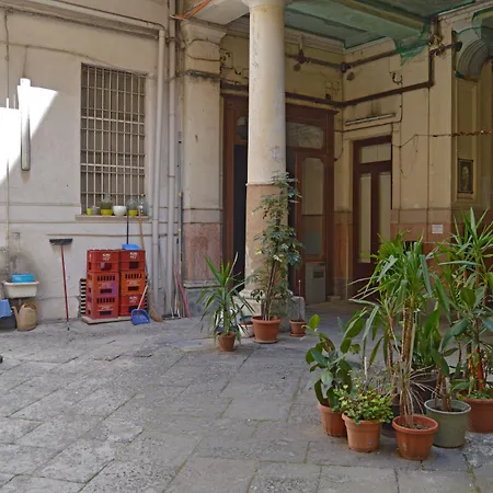 B&BCentral Station Napoli-2